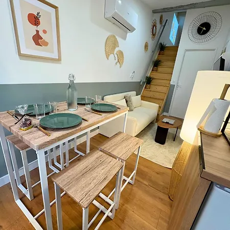 公寓 La Bulle Secrete 洛特河畔的维伦纽夫